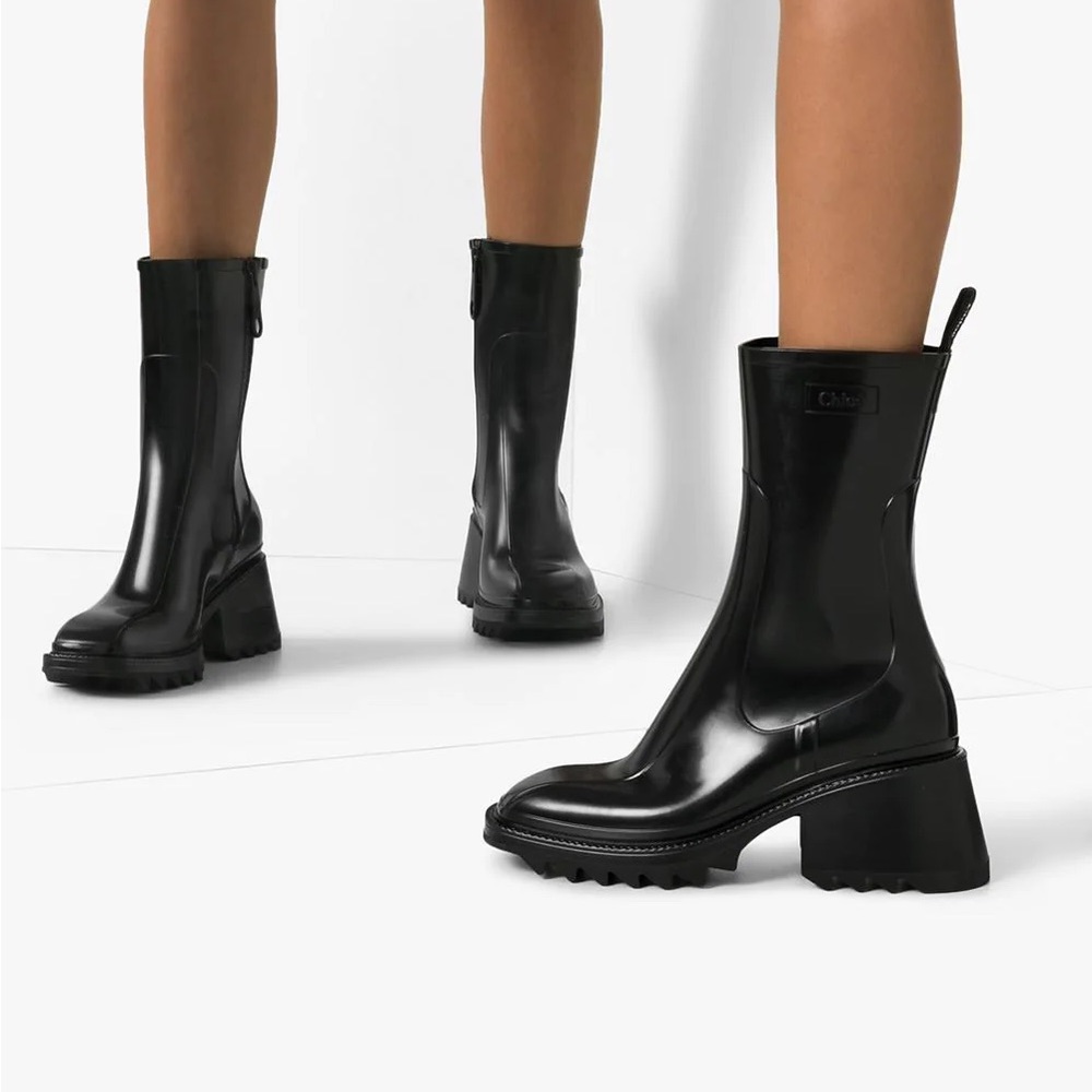 Authentic Chloe Betty boots